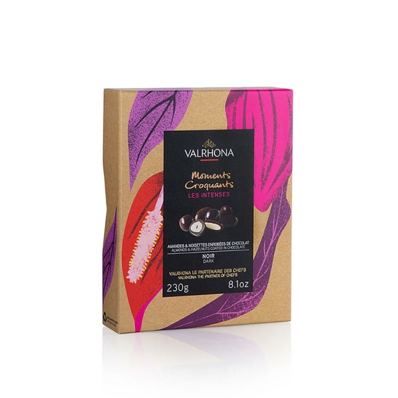 Valrhona Equinoxe Kugel, Mandeln & Haselnuss in Bitterschoko
					230 g, 24 St&uuml;ck
				